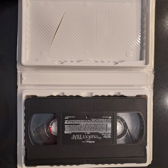 Walt Disney The Parent Trap VHS - Picture 4 of 5